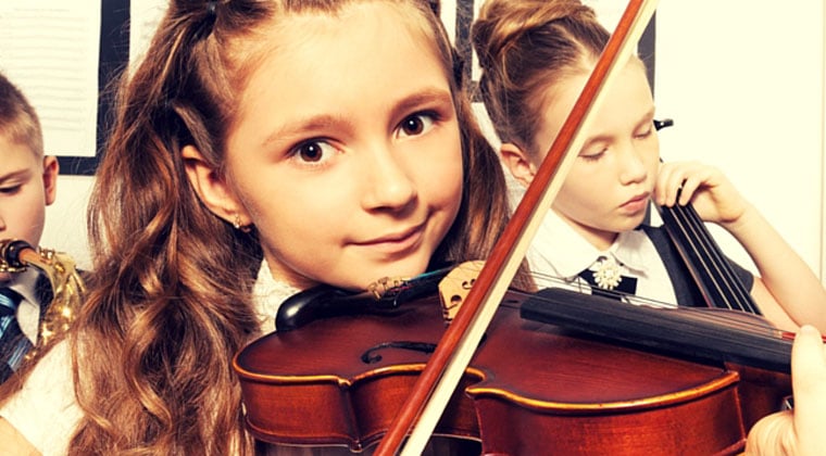 How To Attract New Students To Your Music Class http://www.connollymusic.com/revelle/blog/how-to-attract-new-students-to-your-music-class @revellestrings